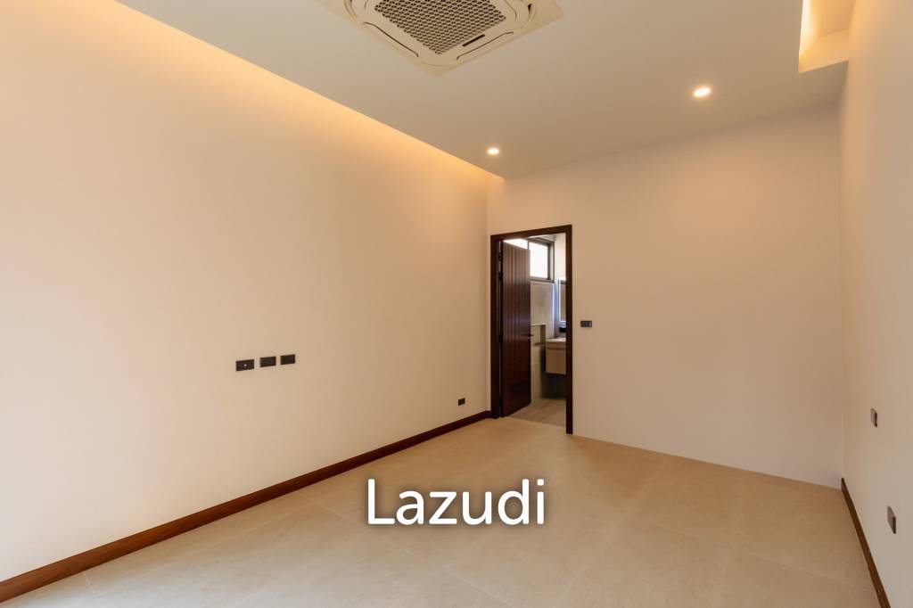 296 sqm New Modern pool villa in Hua Hin City HeavenPlus