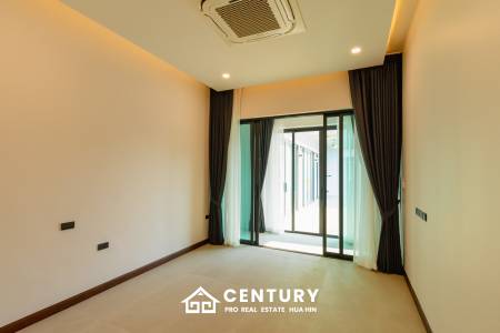 444 Kvm 3 Seng 4 Bad Villa for Salg