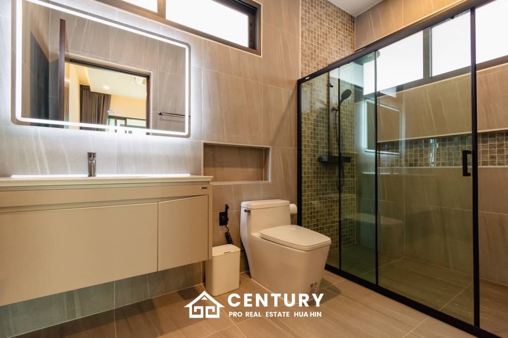 444 Kvm 3 Seng 4 Bad Villa for Salg