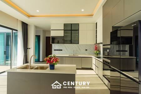 444 Kvm 3 Seng 4 Bad Villa for Salg