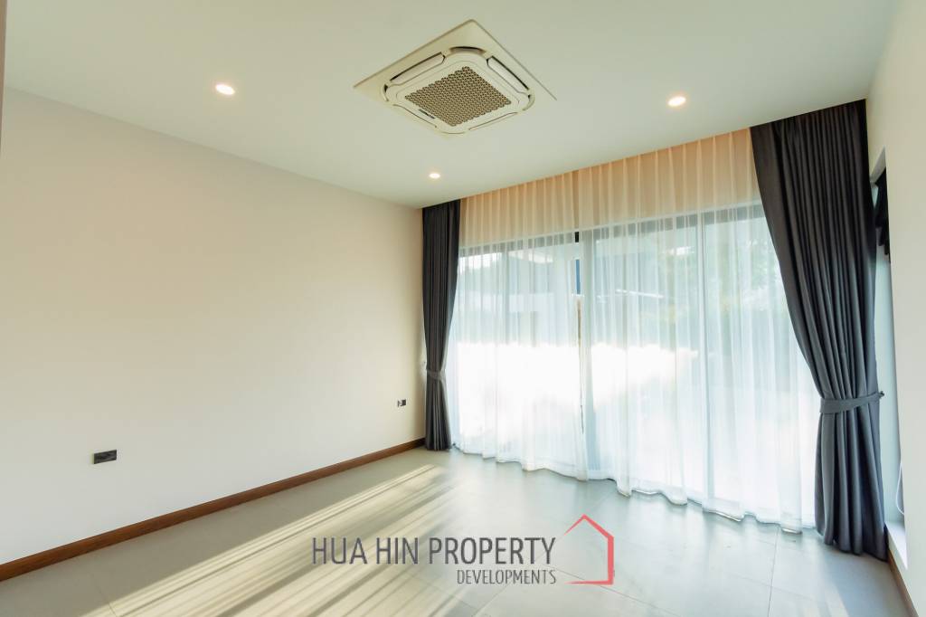 296 sqm New Modern pool villa in Hua Hin City HeavenPlus