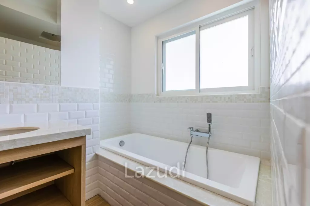 Private 3 Bedroom Pool Villa (MS22)
