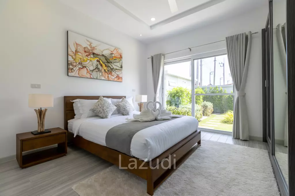 New Modern 3 Bedroom Pool Villa (MS24)