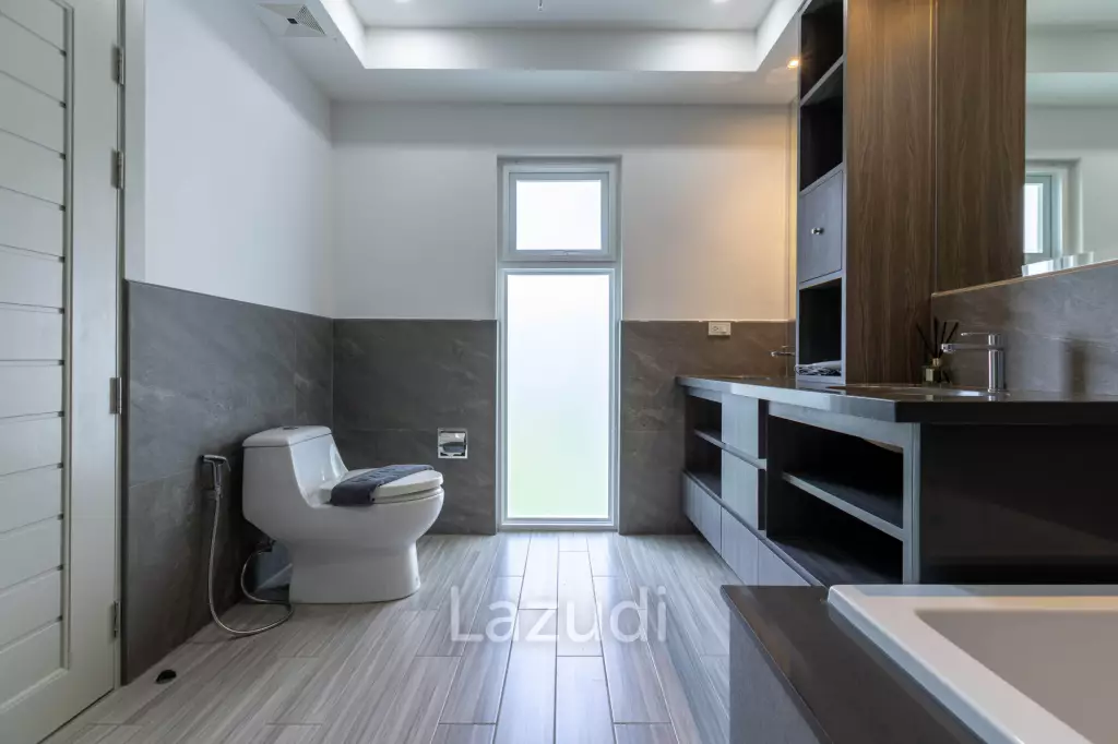 New Modern 3 Bedroom Pool Villa (MS24)