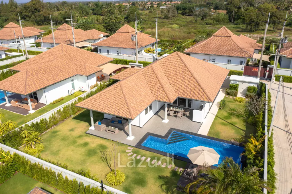 New Modern 3 Bedroom Pool Villa (MS24)