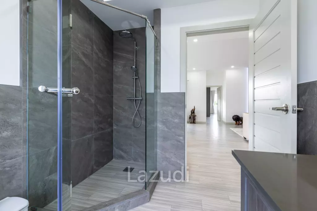 New Modern 3 Bedroom Pool Villa (MS24)