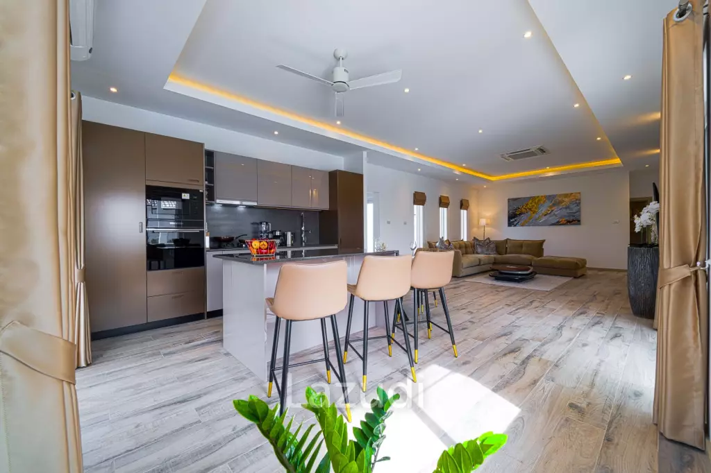New Private Pool Villa with 3BR(MV77)