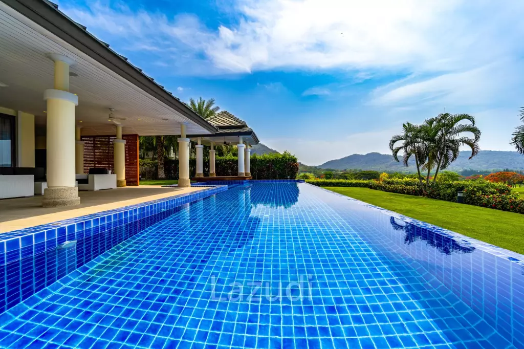 Luxury Mansion On Golf Course (BMG5)