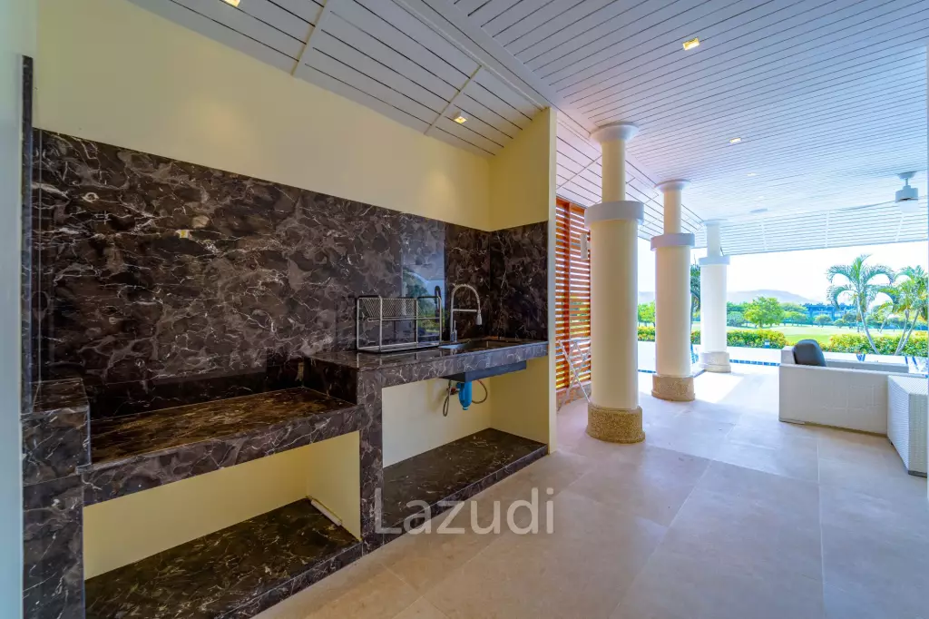 Luxury Mansion On Golf Course (BMG5)