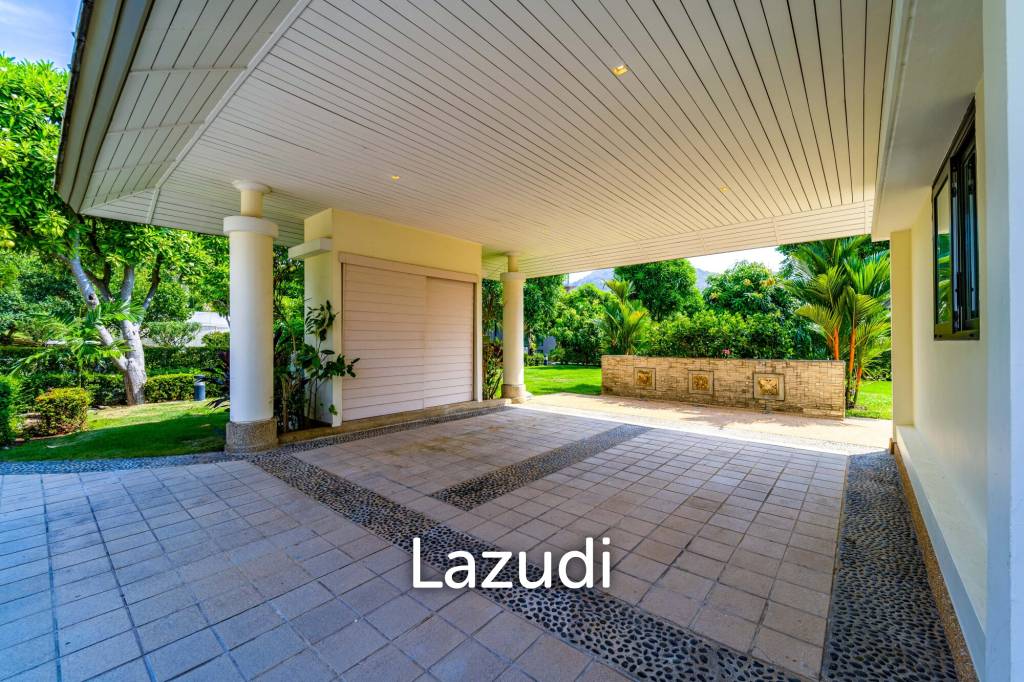 Luxury Mansion On Golf Course (BMG5)