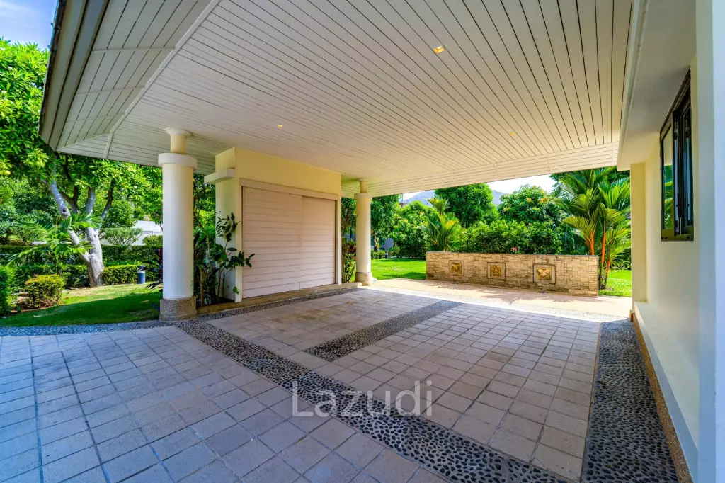 Luxury Mansion On Golf Course (BMG5)