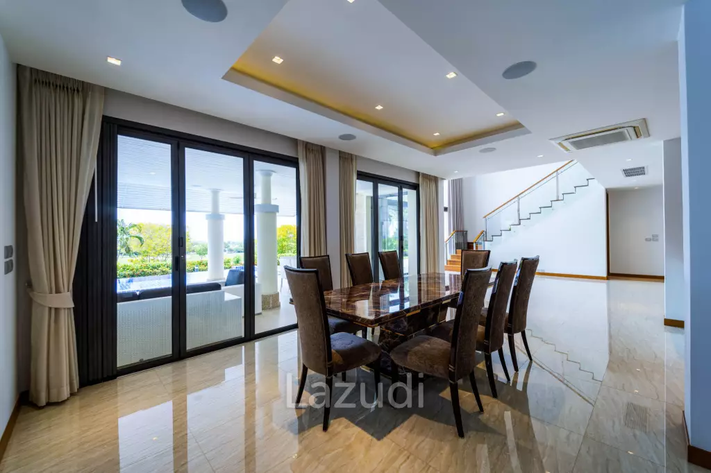 Luxury Mansion On Golf Course (BMG5)