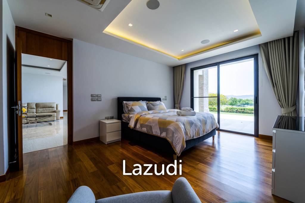 Luxury Mansion On Golf Course (BMG5)