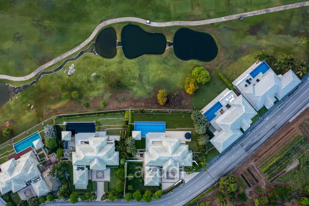 Luxury Mansion On Golf Course (BMG5)