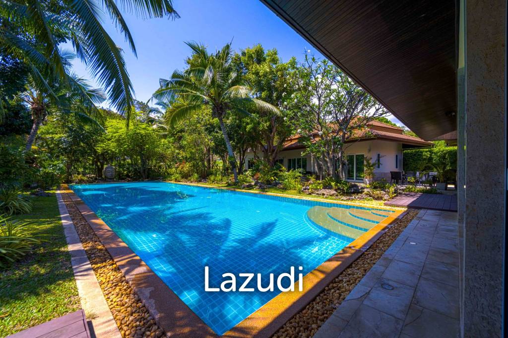 6 Bedroom Luxury Villa on Golf Course (PH125)