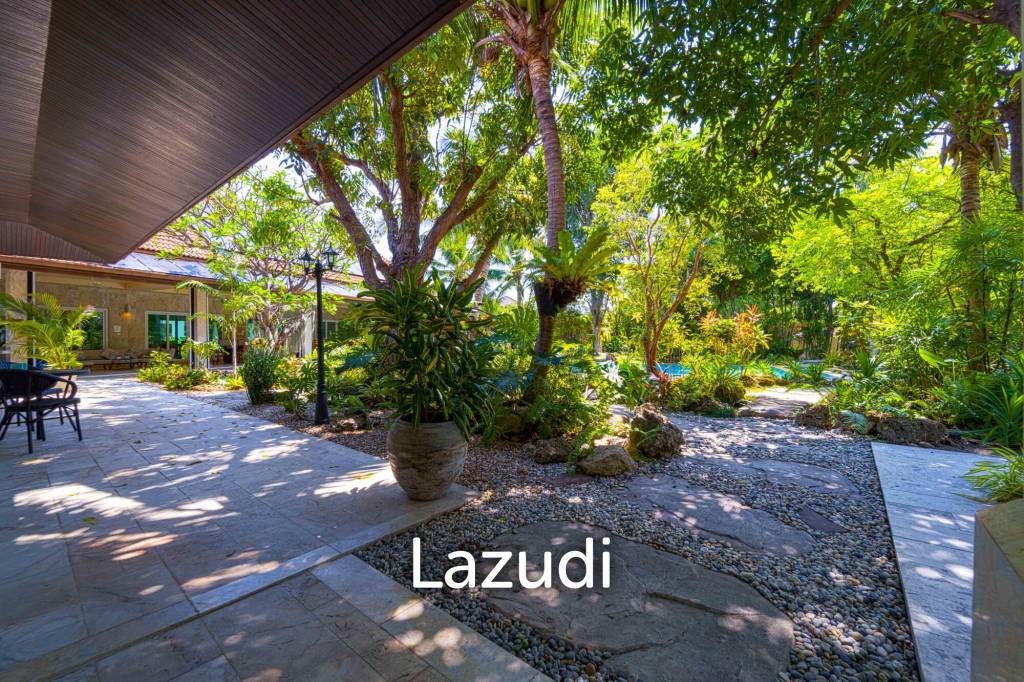 6 Bedroom Luxury Villa on Golf Course (PH125)