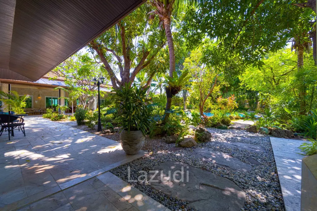 6 Bedroom Luxury Villa on Golf Course (PH125)