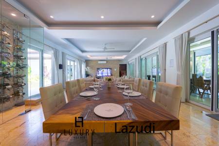 1,650 qm 6 Bett 7 Bad Villa Für Miete