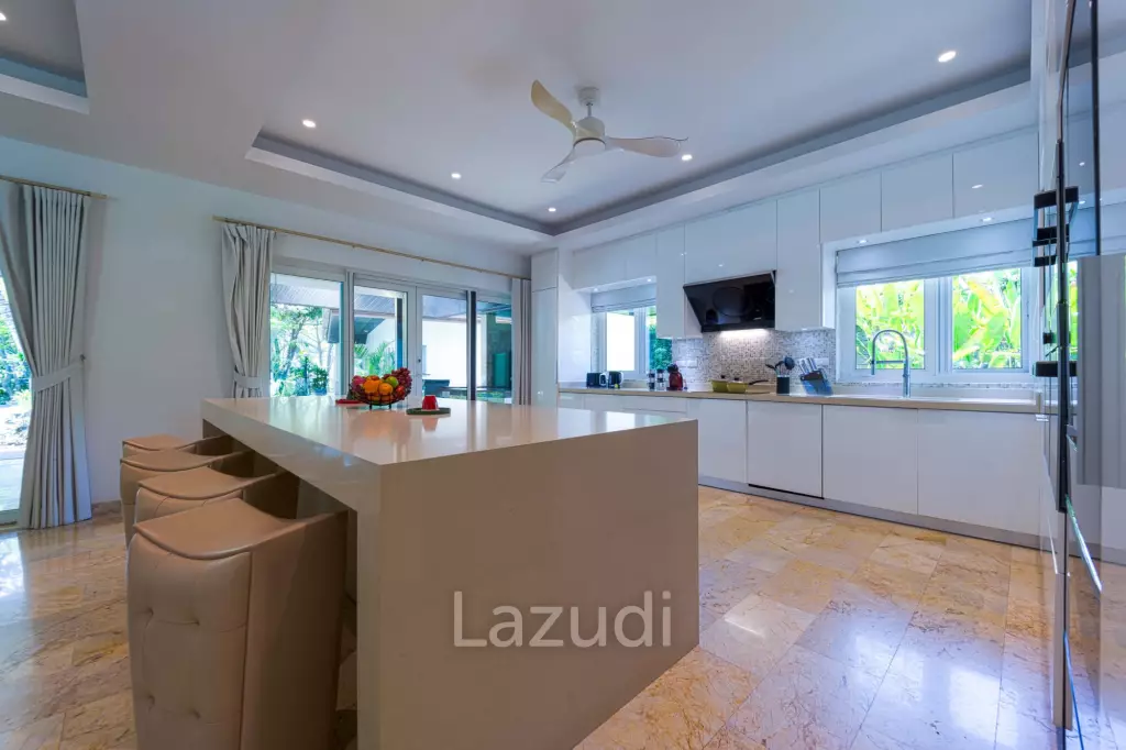 6 Bedroom Luxury Villa on Golf Course (PH125)