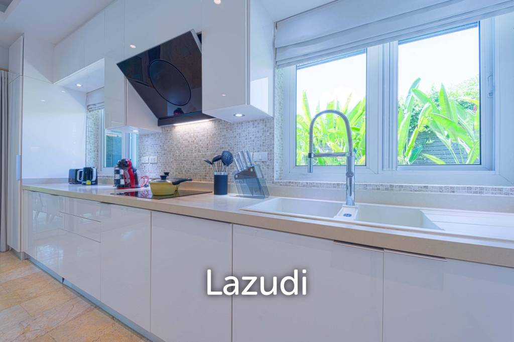 6 Bedroom Luxury Villa on Golf Course (PH125)