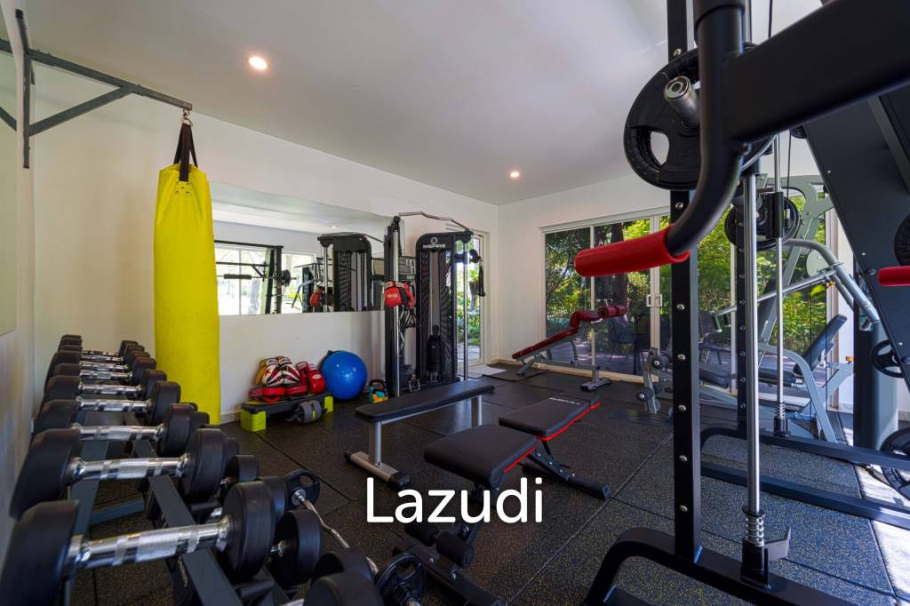 6 Bedroom Luxury Villa on Golf Course (PH125)