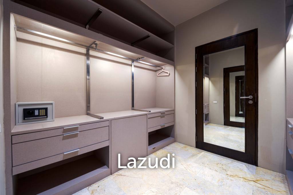 6 Bedroom Luxury Villa on Golf Course (PH125)