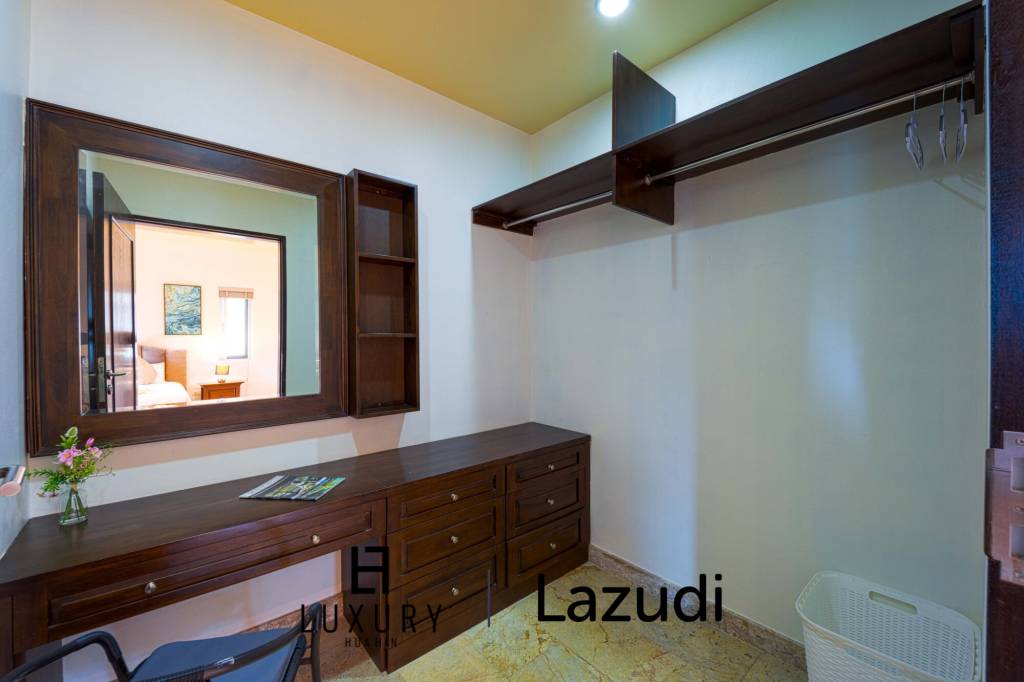 1,650 qm 6 Bett 7 Bad Villa Für Miete