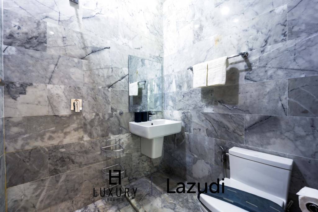 1,650 qm 6 Bett 7 Bad Villa Für Miete