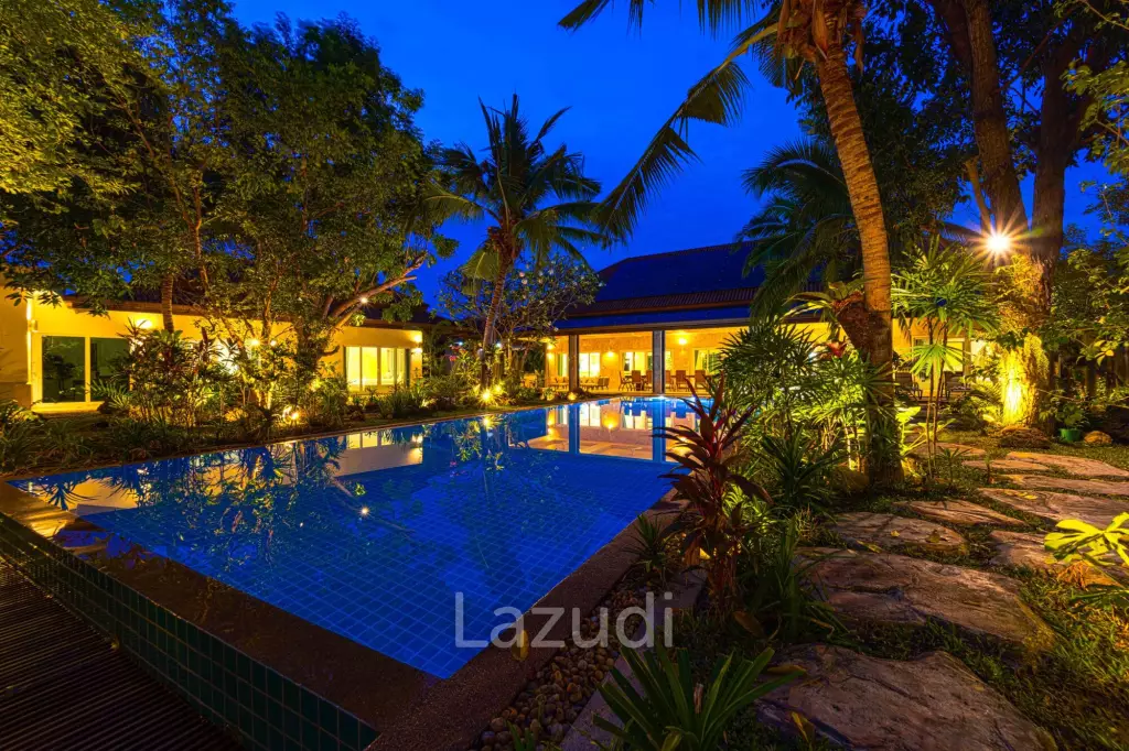 6 Bedroom Luxury Villa on Golf Course (PH125)