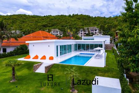 12,550 平方米 4 床 5 洗澡 别墅 对于 租