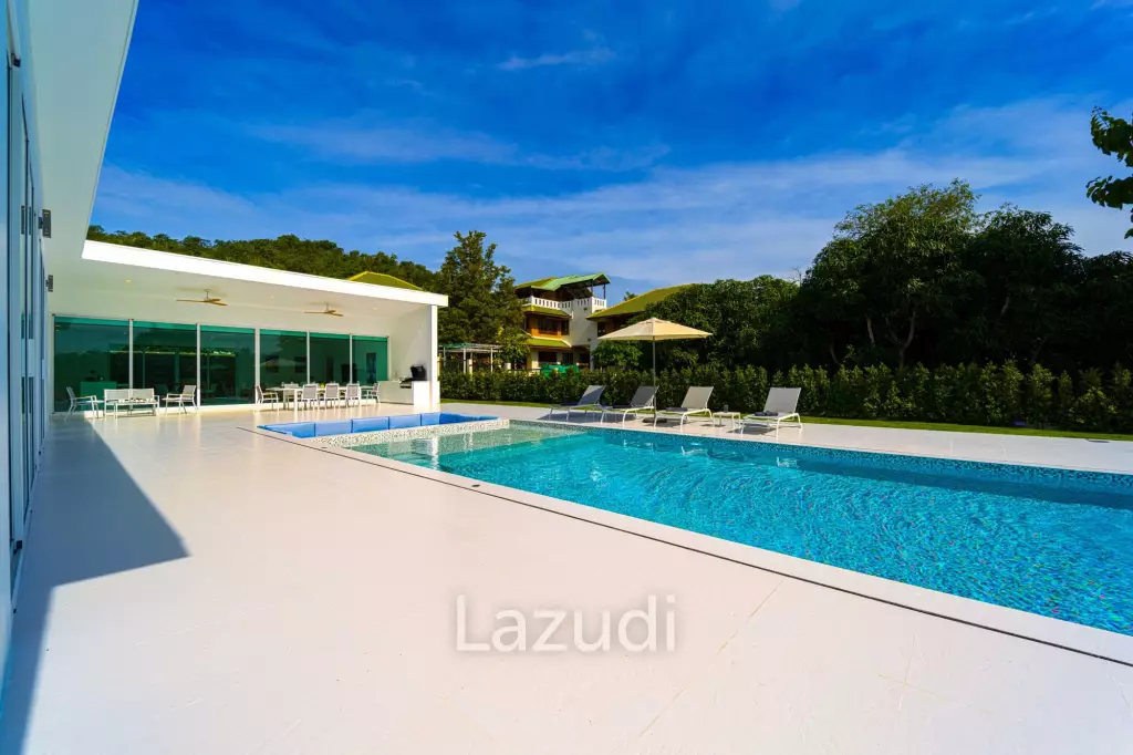 Luxury Villa at Palm Hills Golf Club (PH4A)