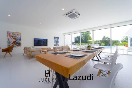 12,550 平方米 4 床 5 洗澡 别墅 对于 租