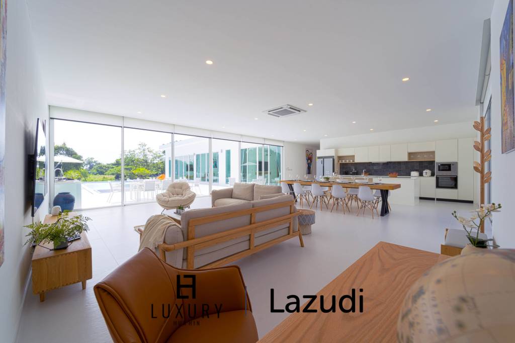 12,550 平方米 4 床 5 洗澡 别墅 对于 租