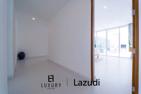 12,550 平方米 4 床 5 洗澡 别墅 对于 租