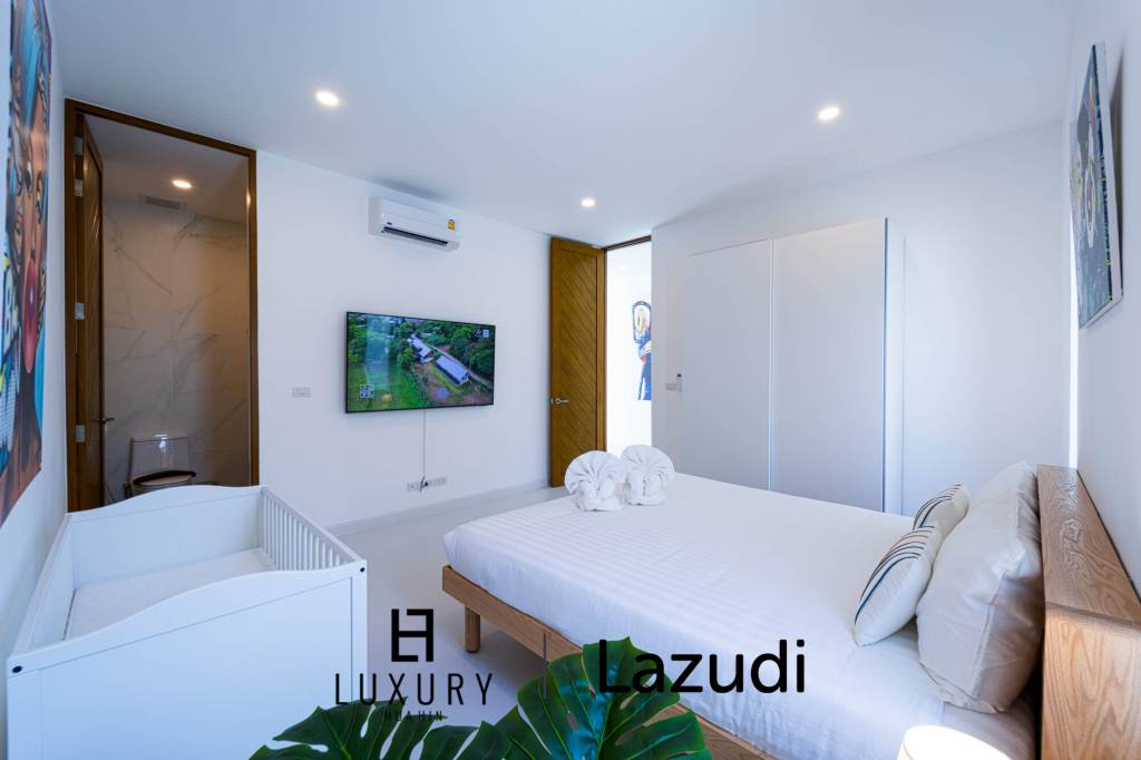 12,550 平方米 4 床 5 洗澡 别墅 对于 租