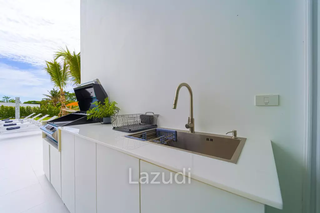 Modern Villa at Palm Hills Golf Club (PH4B)