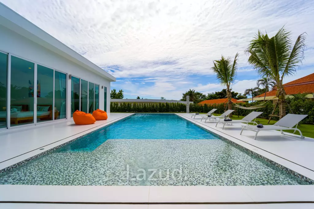 Modern Villa at Palm Hills Golf Club (PH4B)