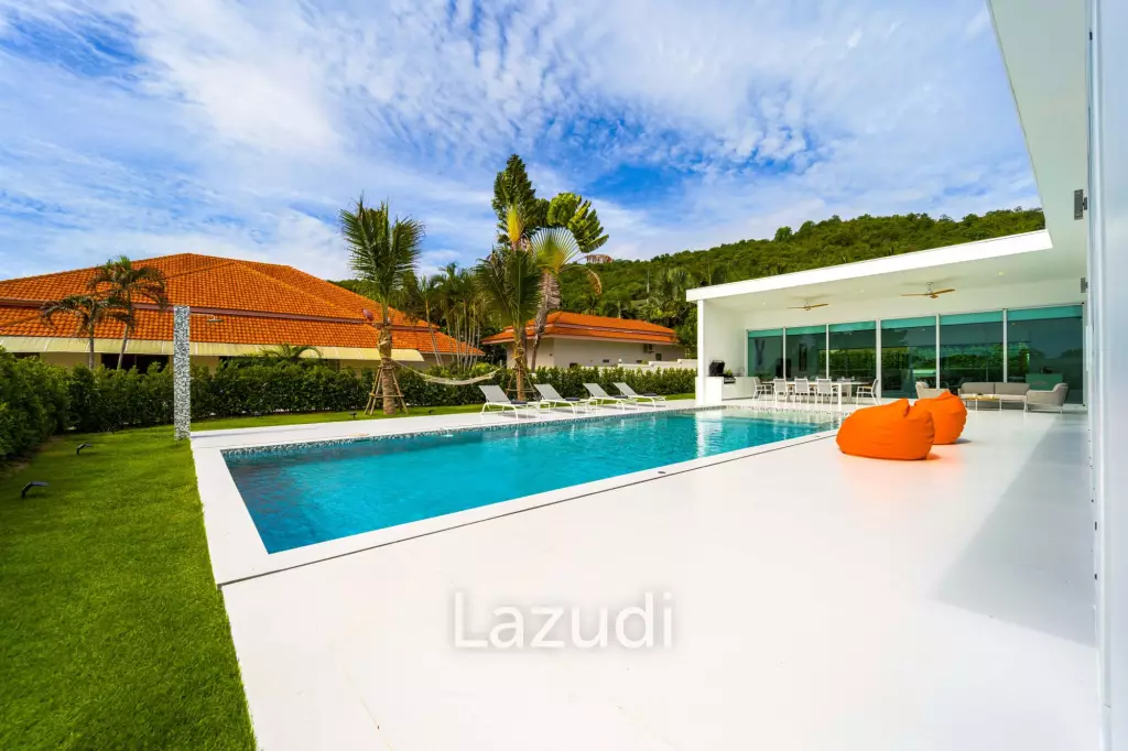 Modern Villa at Palm Hills Golf Club (PH4B)