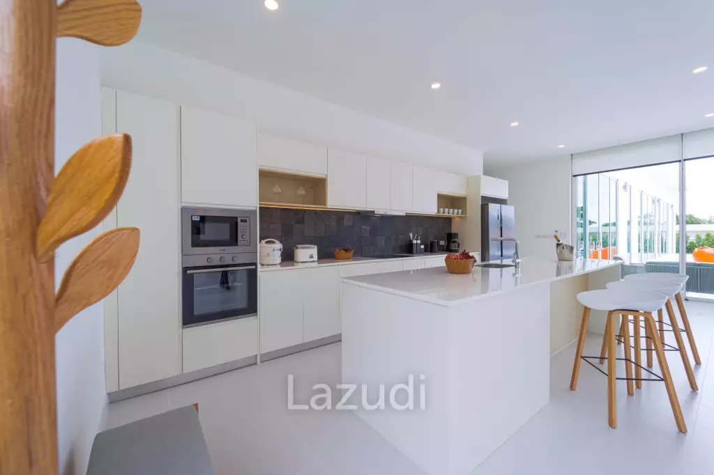Modern Villa at Palm Hills Golf Club (PH4B)
