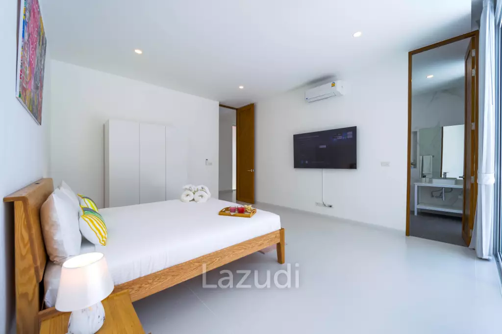 Modern Villa at Palm Hills Golf Club (PH4B)