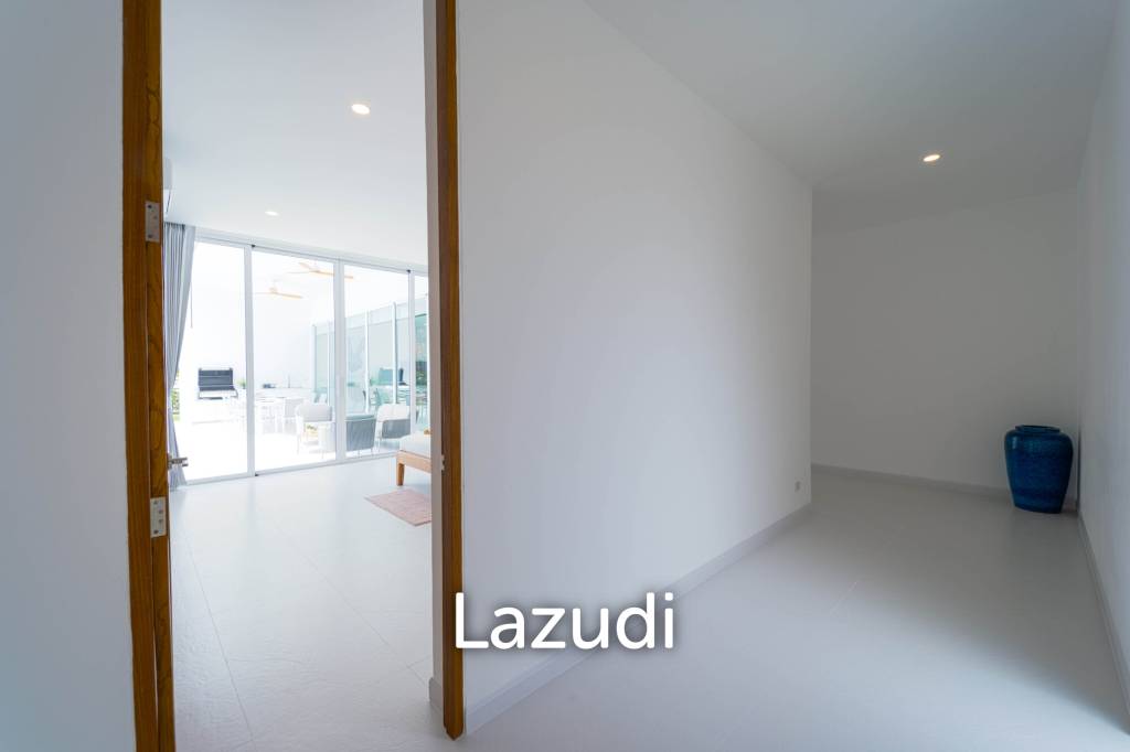 Modern Villa at Palm Hills Golf Club (PH4B)