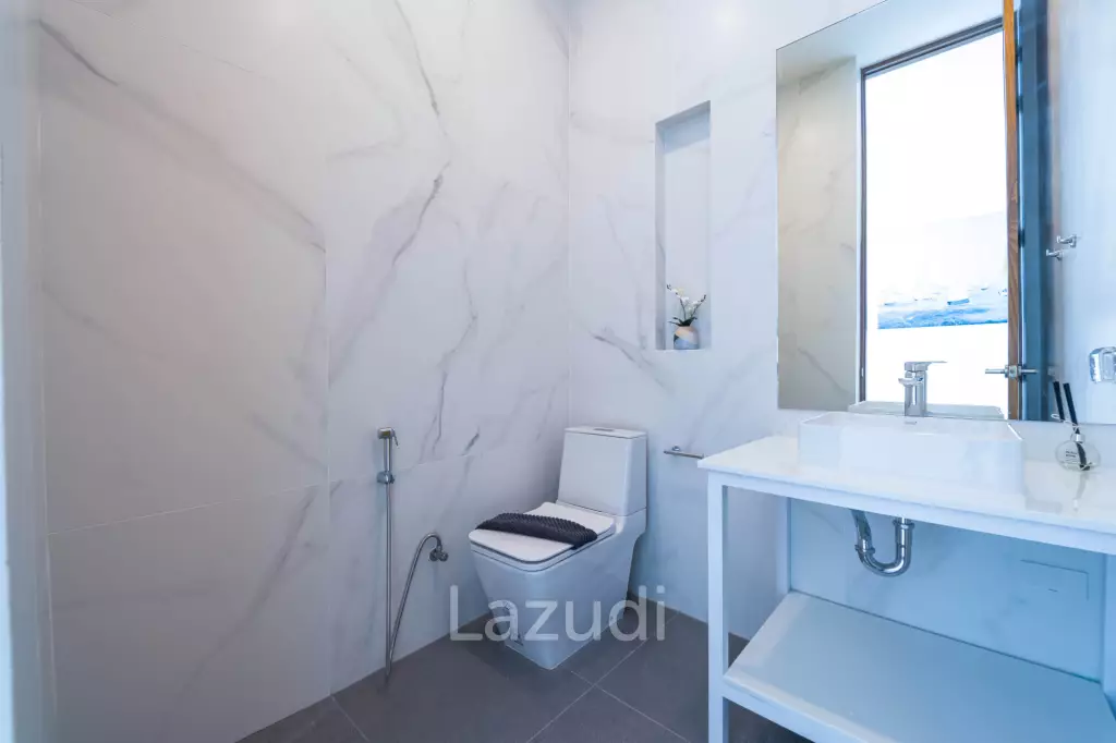 Modern Villa at Palm Hills Golf Club (PH4B)