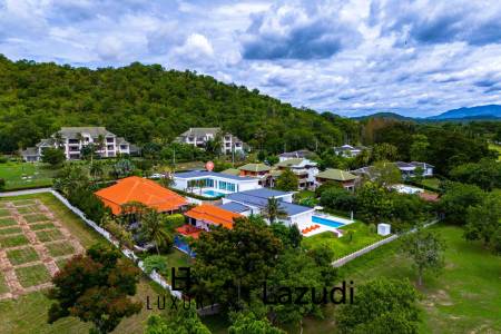 Вилла 1,150 кв.м. 4 Кровать 5 Ванна