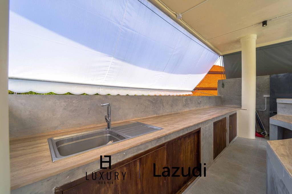 1,600 qm 6 Bett 7 Bad Villa Für Miete