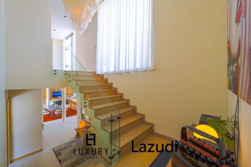 1,600 qm 6 Bett 7 Bad Villa Für Miete