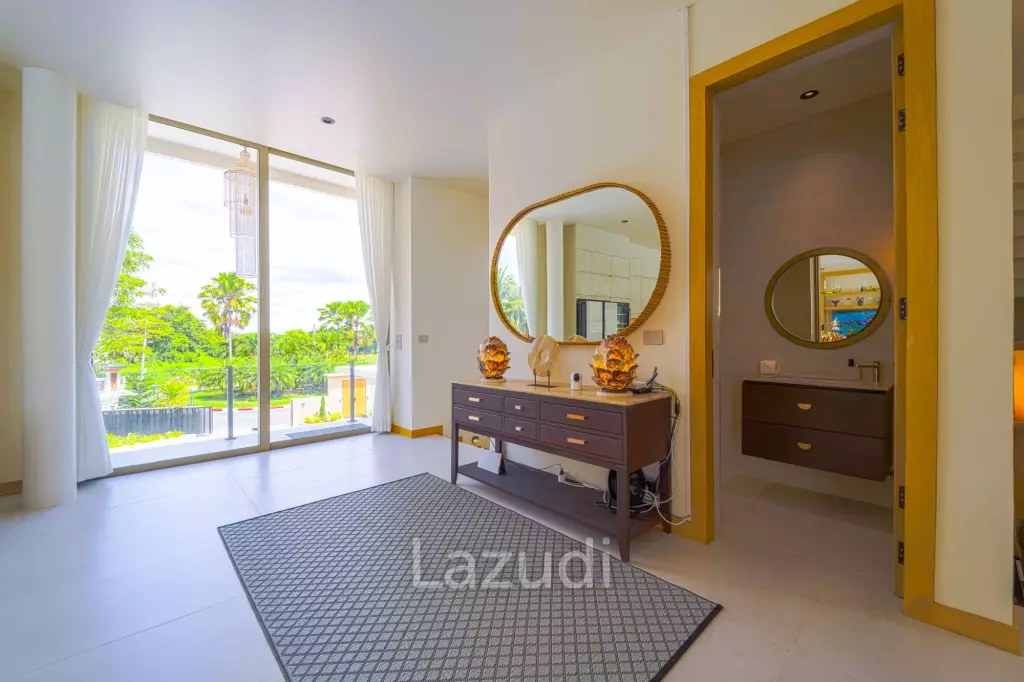 วิลล่าสุดหรู 6 ห้องนอน ในสนามกอล์ฟ (PH6)