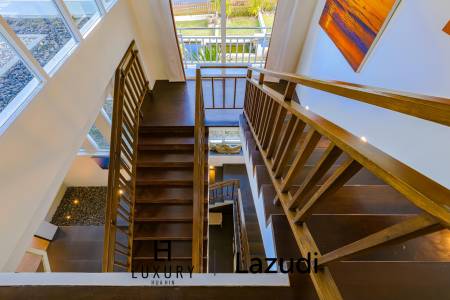 4,800 平方米 7 床 8 洗澡 别墅 对于 租