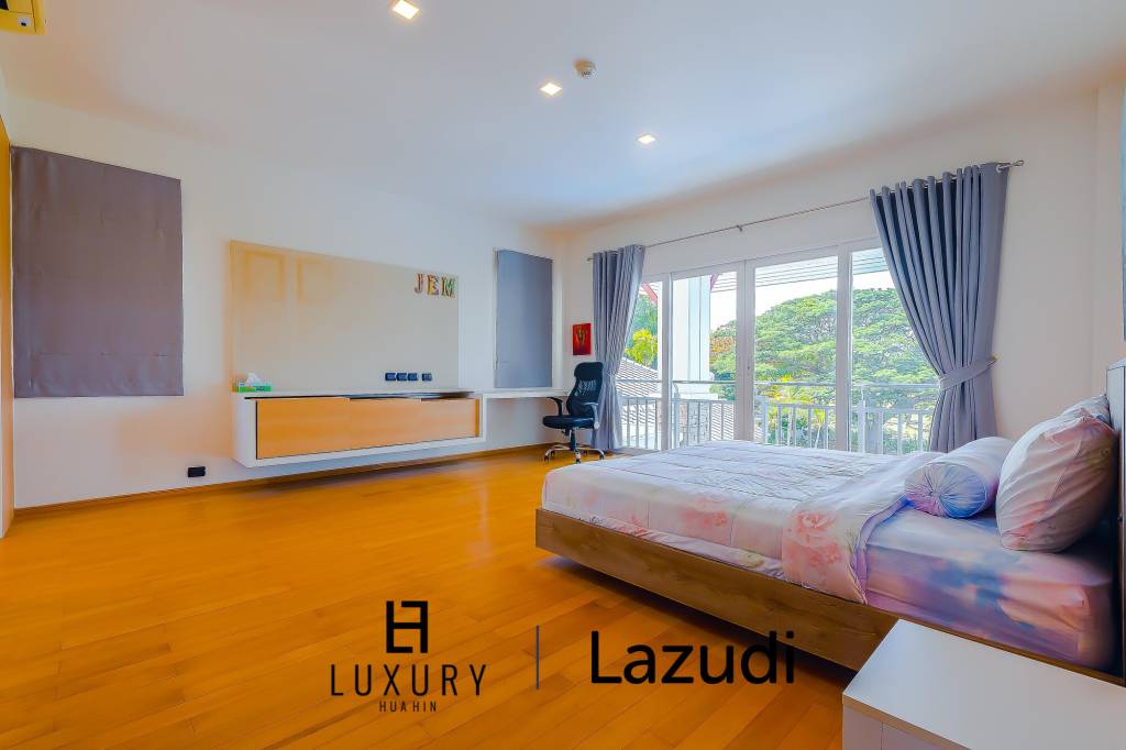 4,800 平方米 7 床 8 洗澡 别墅 对于 租