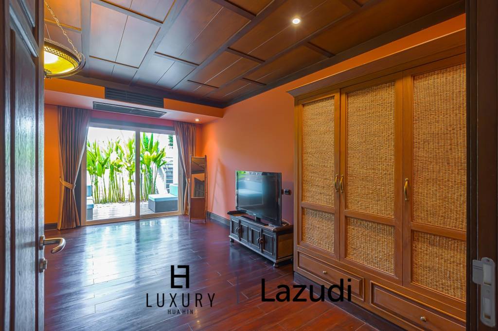 4,800 平方米 7 床 8 洗澡 别墅 对于 租