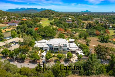 4,800 平方米 7 床 8 洗澡 别墅 对于 租